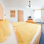 Brollerhof Lejlighed *