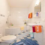 Brollerhof Lejlighed *