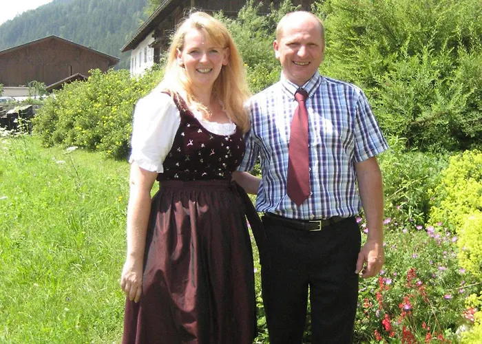 Brollerhof ノイシュティフト・イム・シュトゥーバイタール